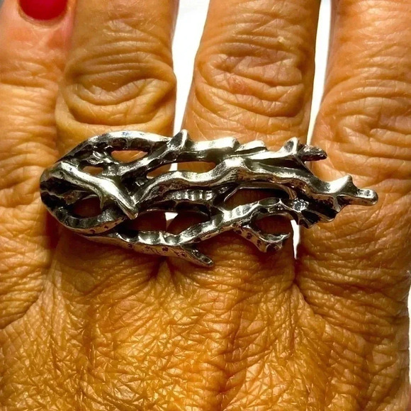 DOUBLE RING (SIZE 8 & 7) IN SILVERTONE FINISH WITH NATURE-INSPIRED DESIGN - Picture 1 of 14